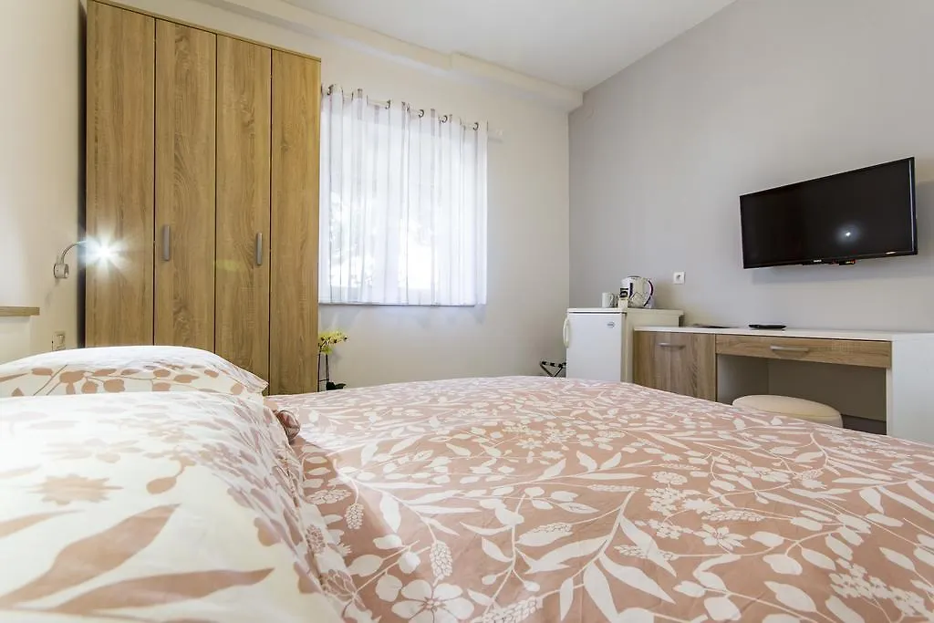 Rooms Vilena Medulin