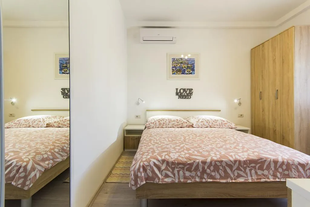 Penzion Rooms Vilena Medulin