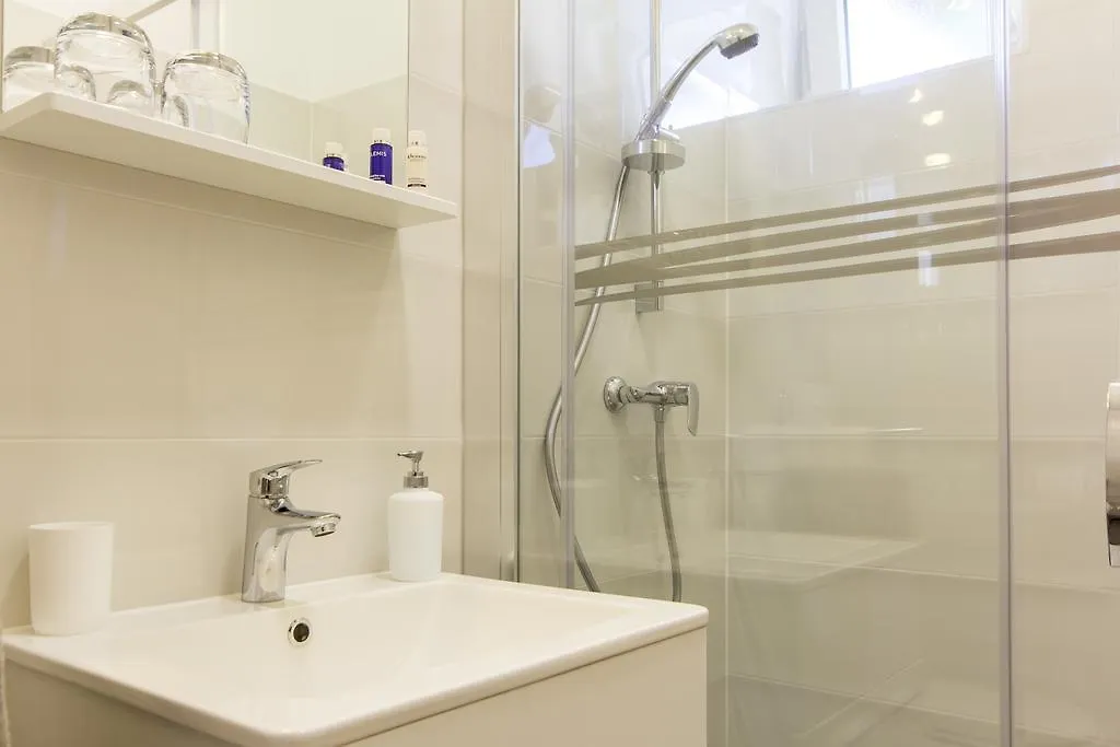 Rooms Vilena Medulin 3*,