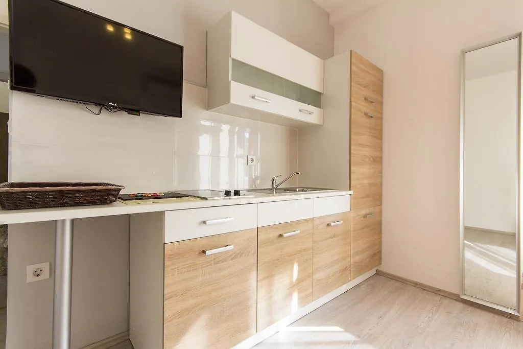 *** Guest house Rooms Vilena Medulin Croatia