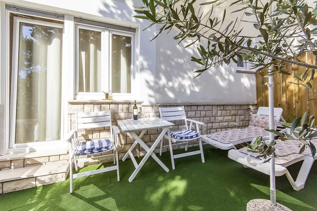 Guest house Rooms Vilena Medulin