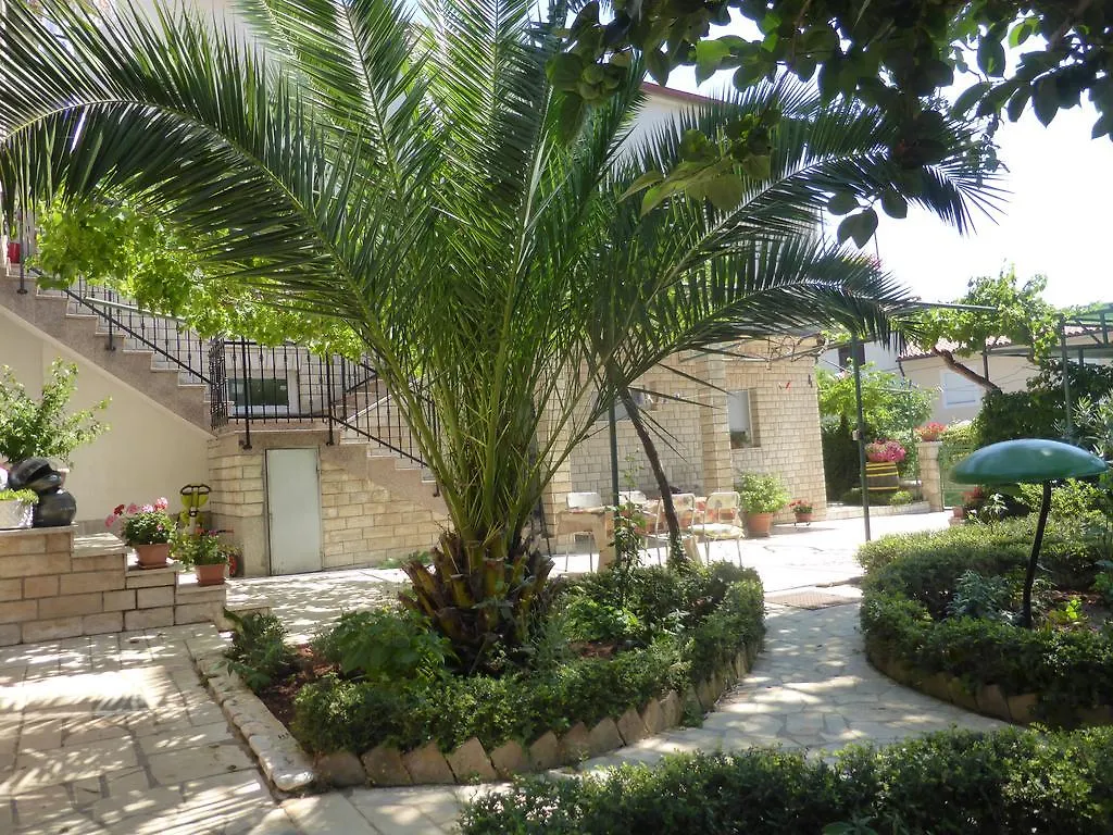 Rooms Vilena Medulin 3*,  Croatia